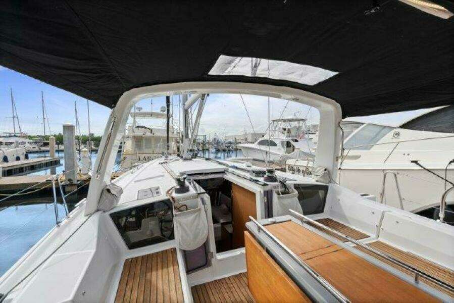 2018 Beneteau 41.1