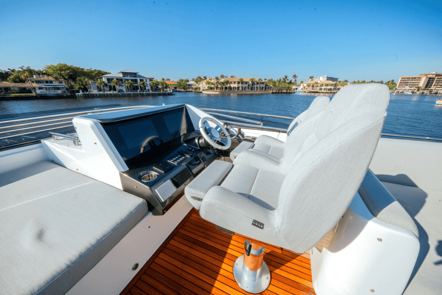 2025 Azimut S8