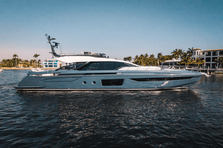2025 Azimut S8