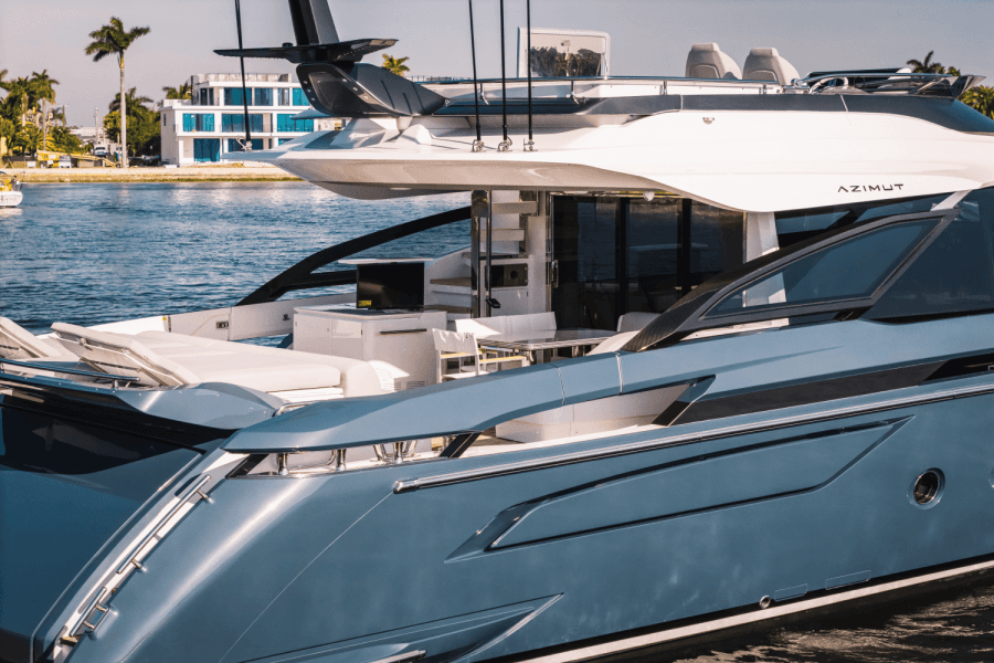 2025 Azimut S8