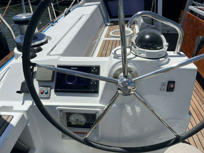 Beneteau Oceanis 48