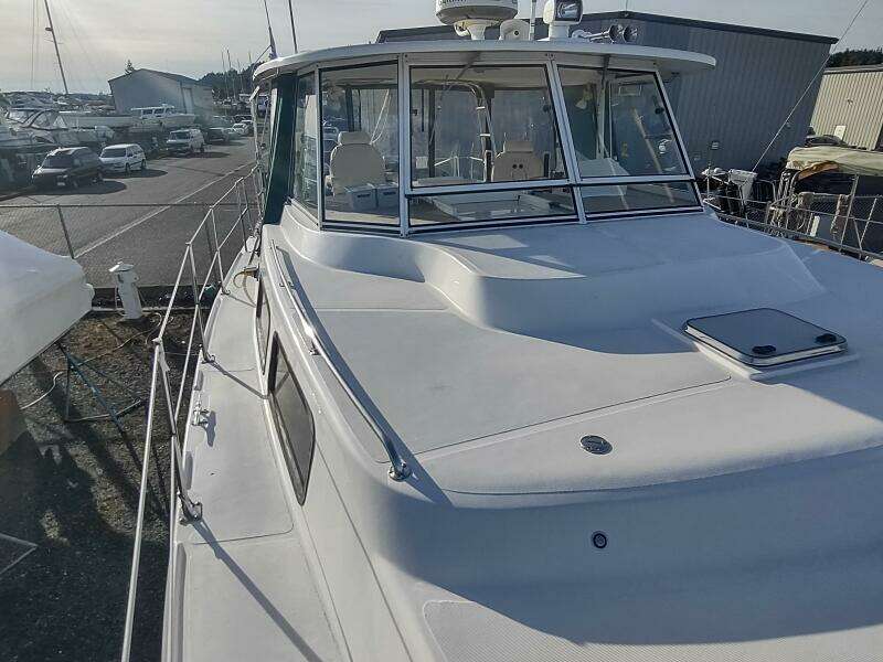 2002 Endeavour Catamaran Trawlercat 36