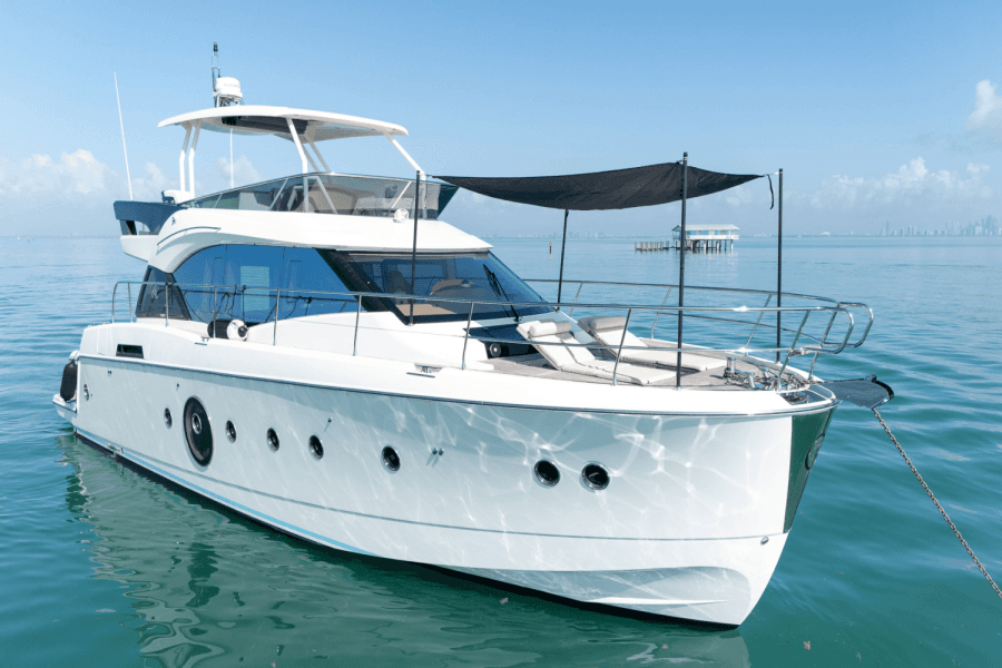 2019 Monte Carlo Yachts MC6