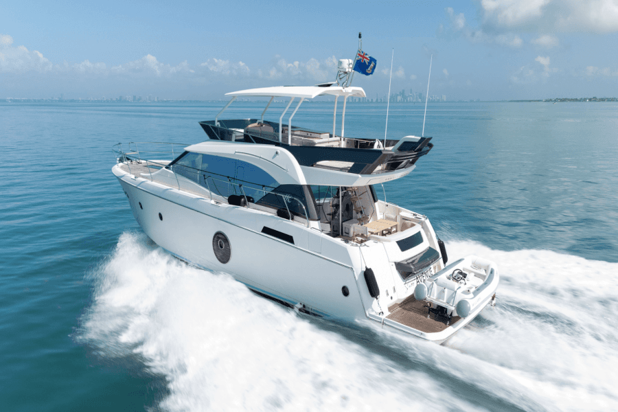 2019 Monte Carlo Yachts MC6