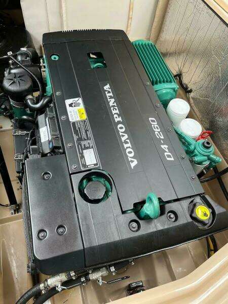 2013 Ranger Tugs R-31 CB