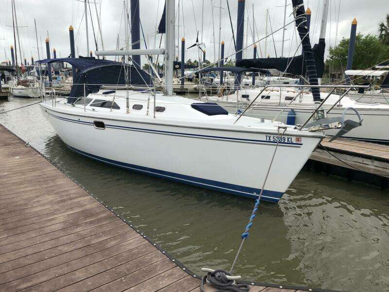 2005 Catalina 320