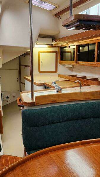 1998 Catalina 42 mark II