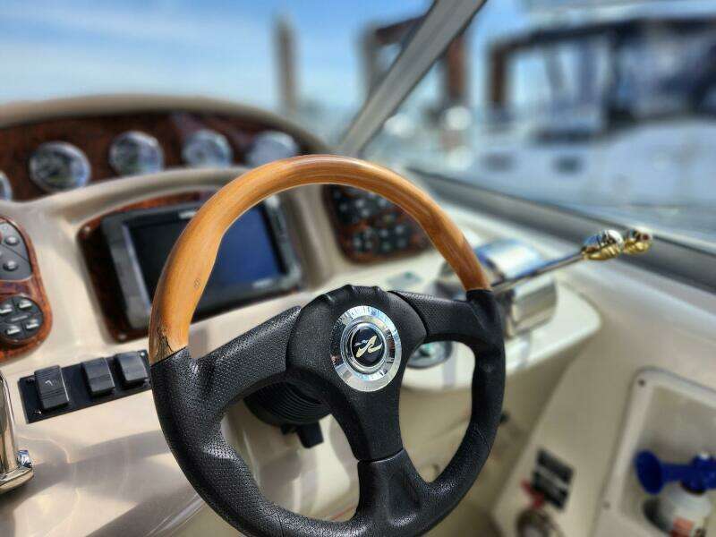 2004 Sea Ray 340 Sundancer