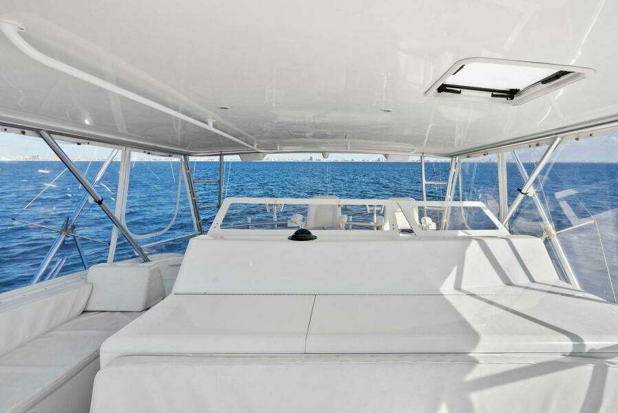 2002 Viking 65 Convertible 'Cajun Queen'