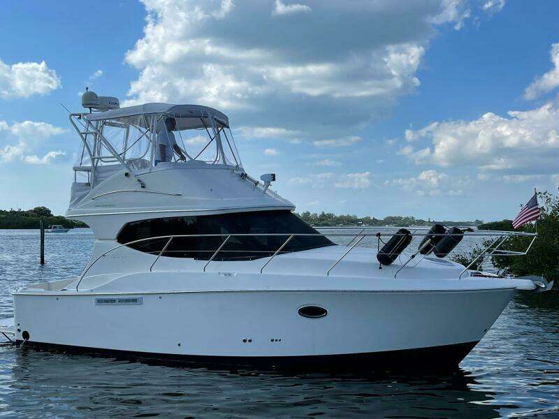 2007 Silverton 33 Convertible