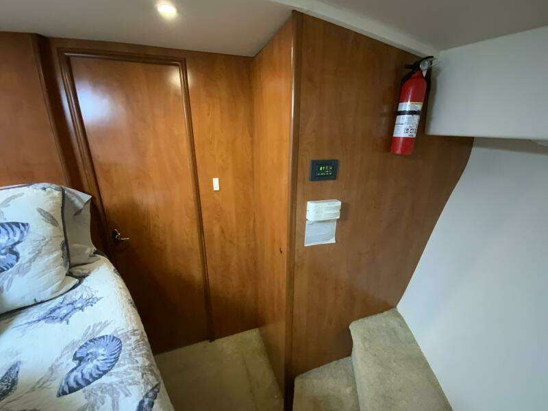 2007 Silverton 33 Convertible