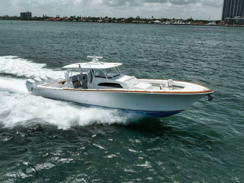 2024 Front Runner 47 CC