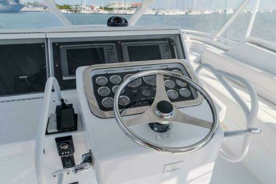 Hatteras 50 Tide Up II - Flybridge