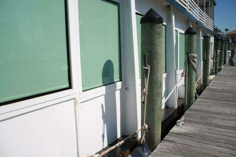 1984 Custom Vinette 99 Paddle Wheel