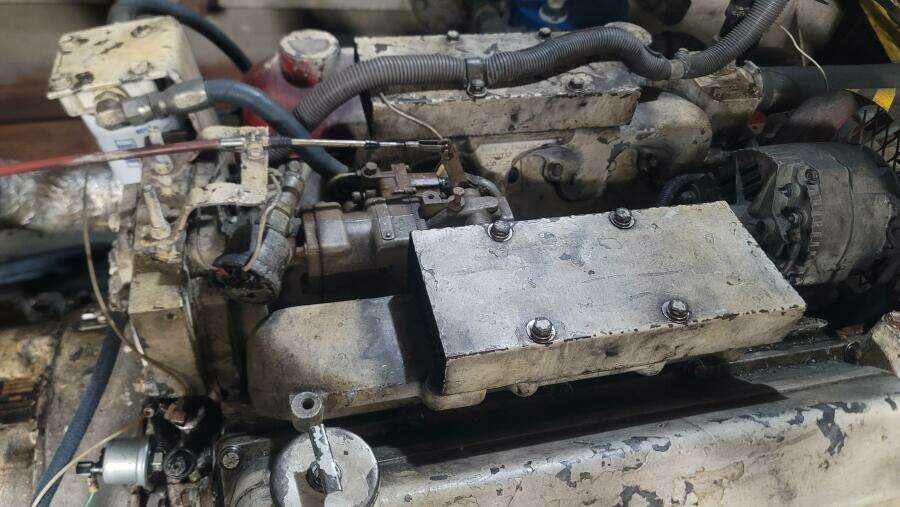 1984 Custom Vinette 99 Paddle Wheel