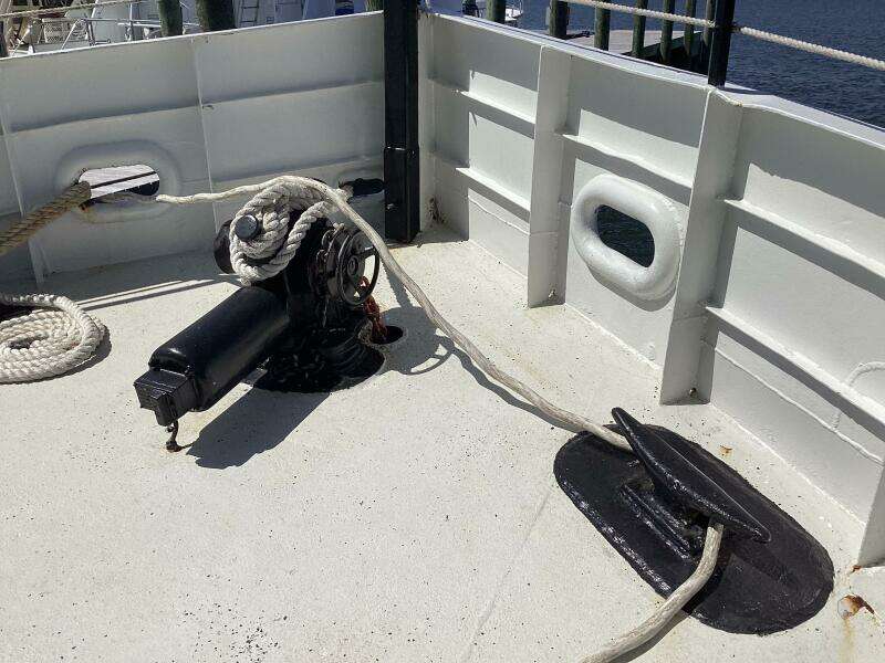 1984 Custom Vinette 99 Paddle Wheel