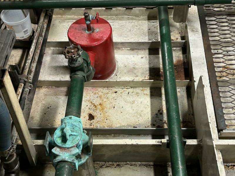 1984 Custom Vinette 99 Paddle Wheel