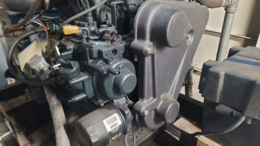 1984 Custom Vinette 99 Paddle Wheel