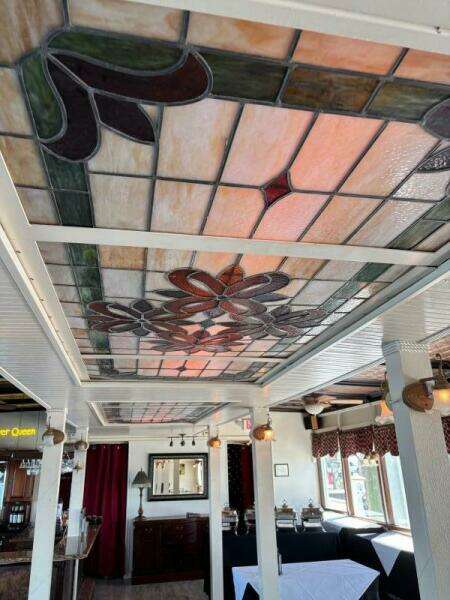 1984 Custom Vinette 99 Paddle Wheel