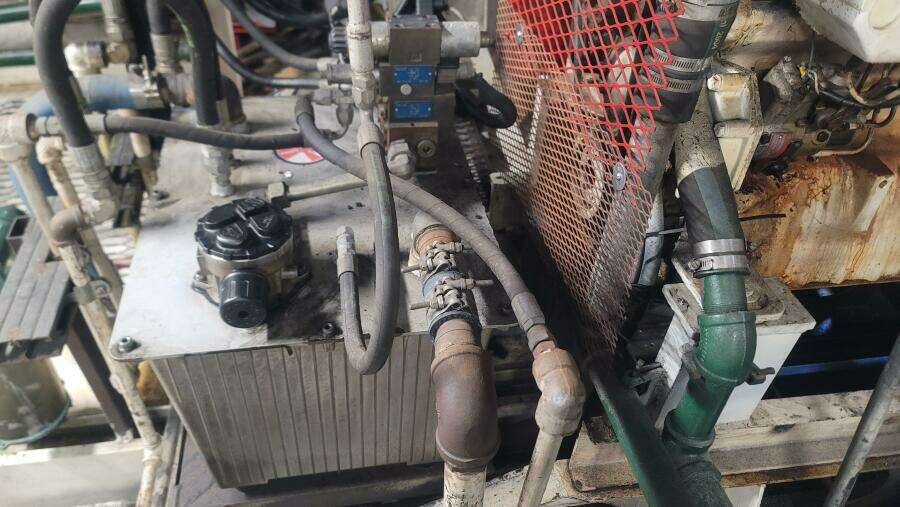 1984 Custom Vinette 99 Paddle Wheel