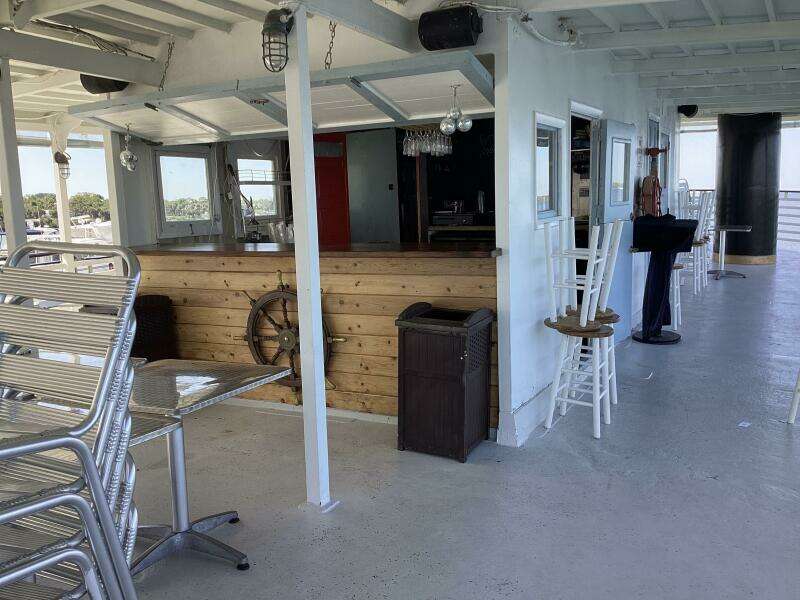 1984 Custom Vinette 99 Paddle Wheel