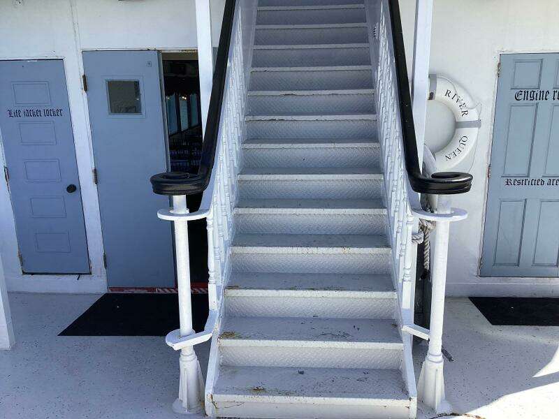 1984 Custom Vinette 99 Paddle Wheel