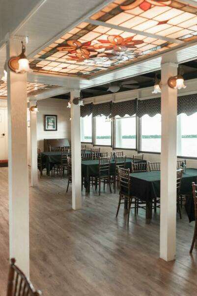 1984 Custom Vinette 99 Paddle Wheel