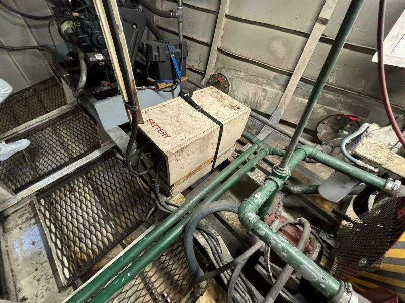 1984 Custom Vinette 99 Paddle Wheel