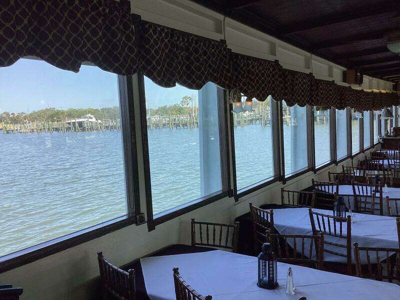 1984 Custom Vinette 99 Paddle Wheel