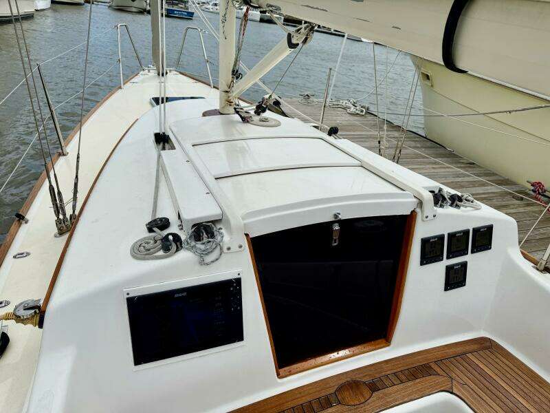 2009 e Sailing Yachts e Sailing Yachts e33