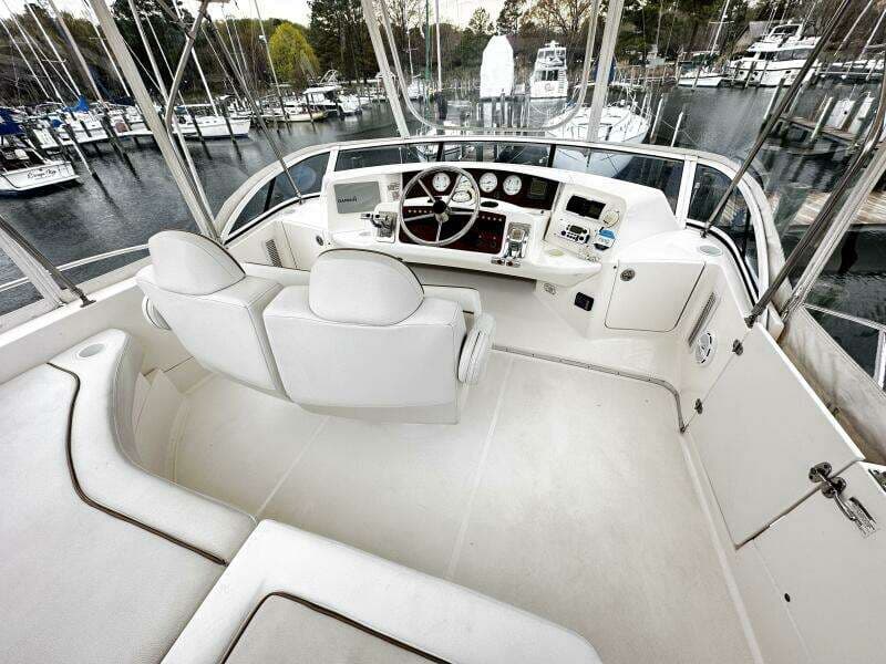 2005 Silverton 35 Motor Yacht