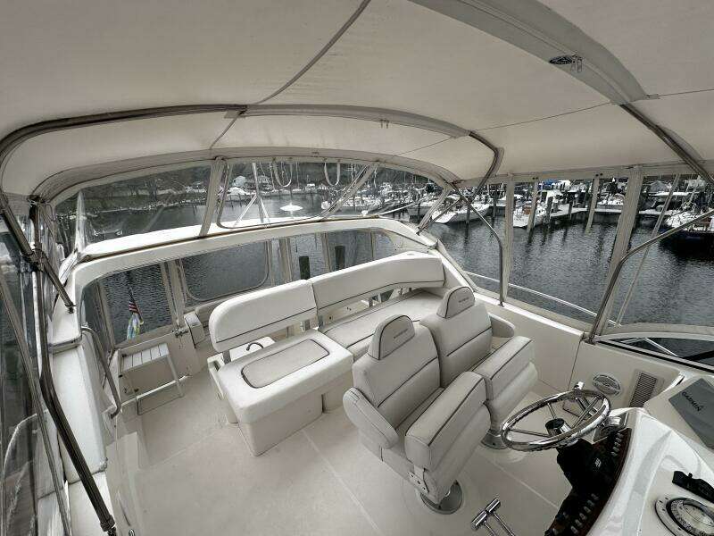 2005 Silverton 35 Motor Yacht