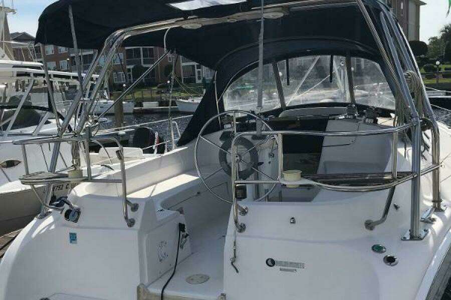 2002 Hunter 356