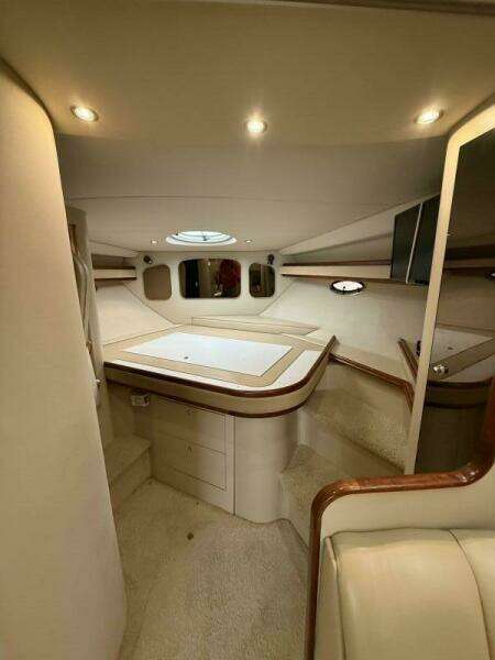 2001 Cruisers 3672 Express