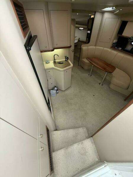 2001 Cruisers 3672 Express