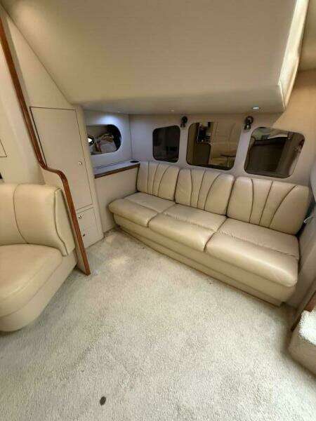 2001 Cruisers 3672 Express