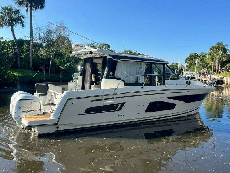 2021 Jeanneau NC 1095