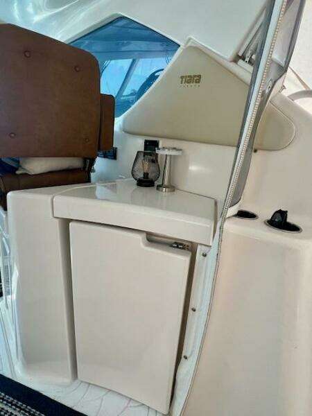 2007 Tiara Yachts 3900 Sovran