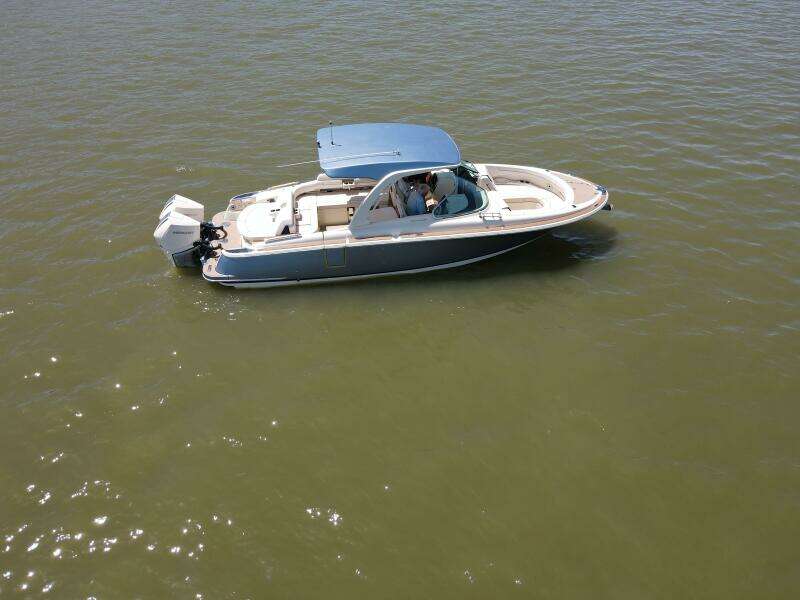 2023 Chris-Craft 31 Launch GT