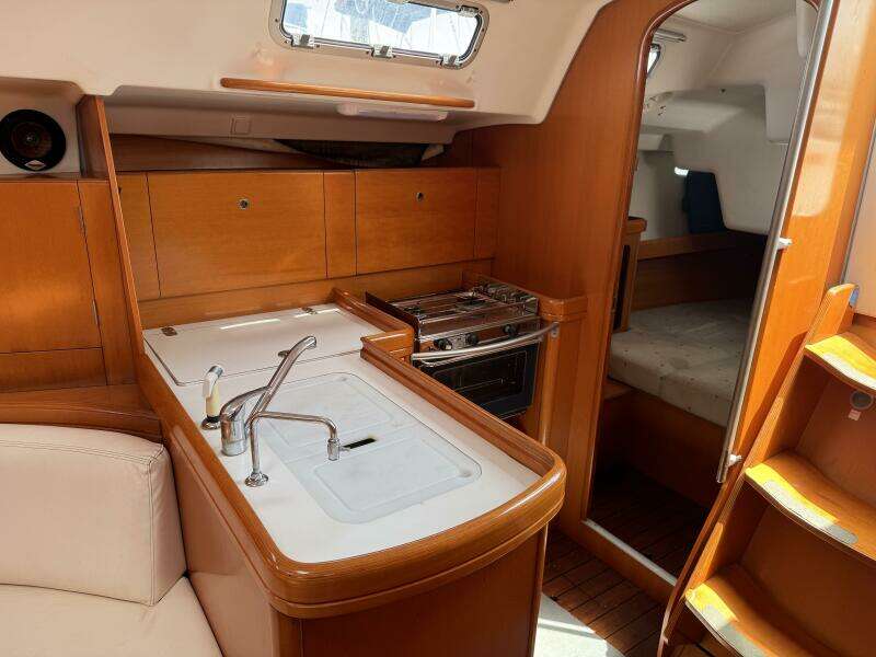 2005 Beneteau First 44.7