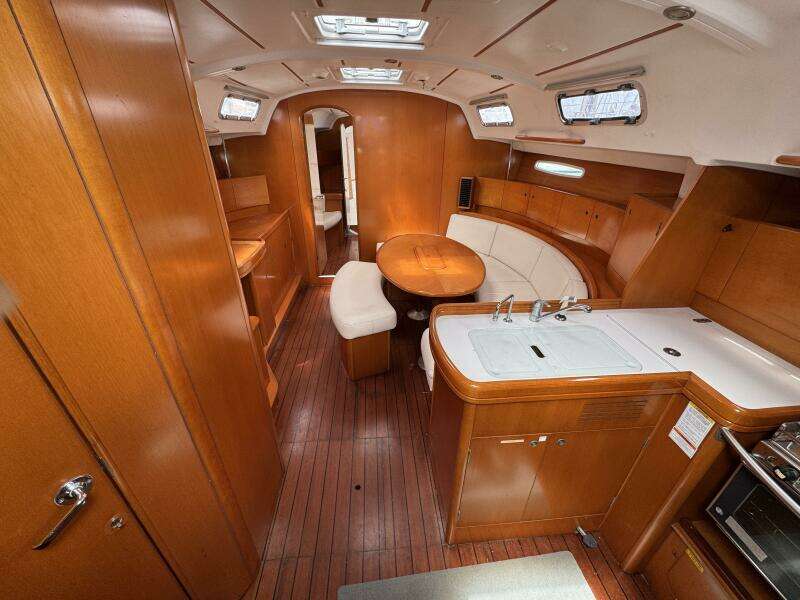 2005 Beneteau First 44.7