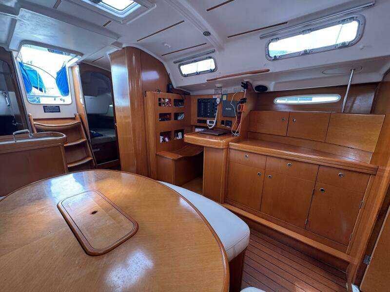 2005 Beneteau First 44.7