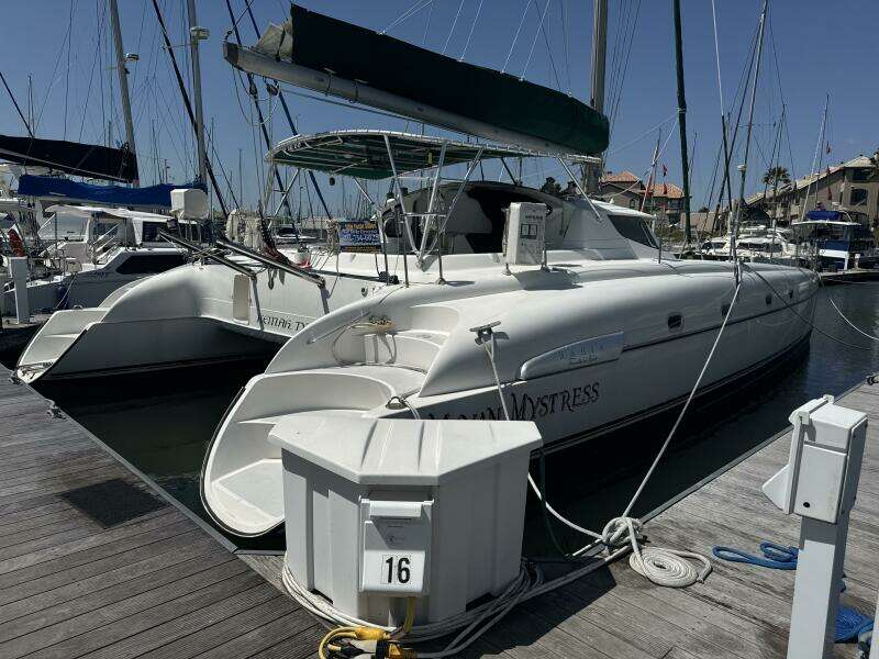 1999 Fountaine Pajot Bahia 46