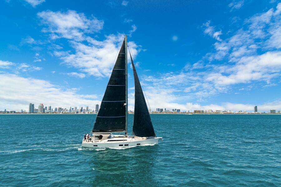 2017 Grand Soleil 52 Long Cruise