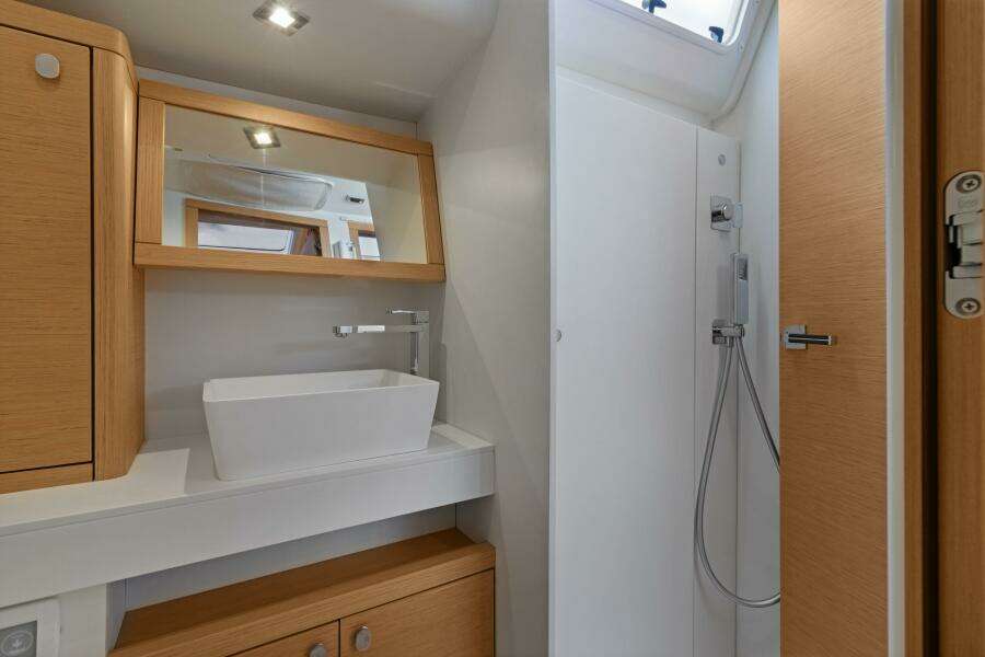 2017 Grand Soleil 52 Long Cruise