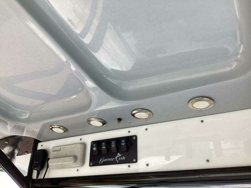 2018 Sea Hunt 27 Gamefish