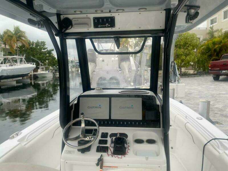 2018 Sea Hunt 27 Gamefish