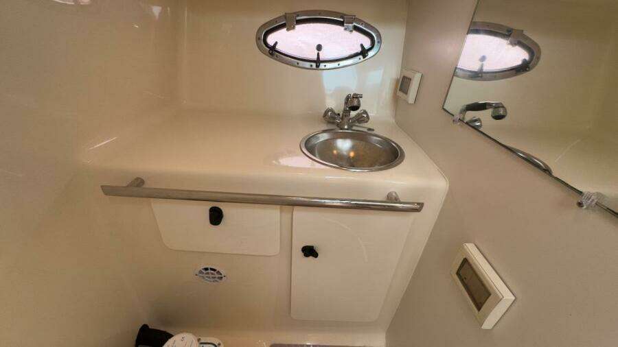 2005 Tiara Yachts 2900 Open