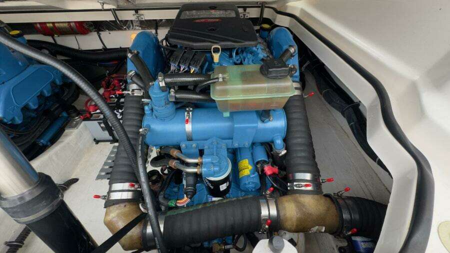 2005 Tiara Yachts 2900 Open