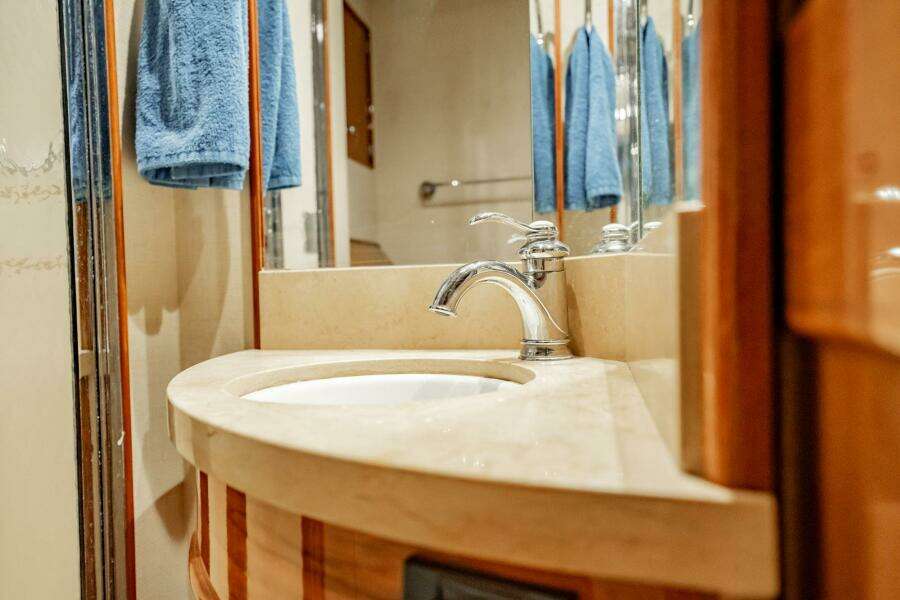 1983 Rybovich 55 Convertible